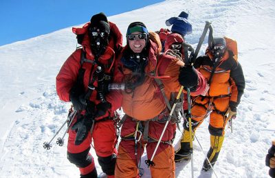 Powder Magazine – Ballinger Claims First Complete Ski Descent of Manaslu