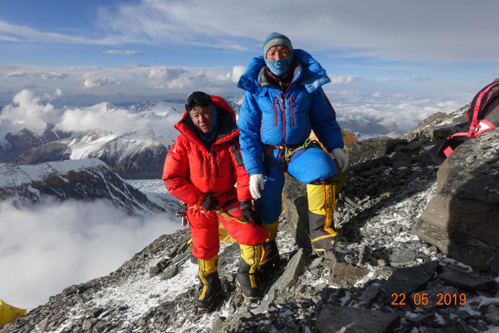 Summit Success for Everest Teams - Alpenglow