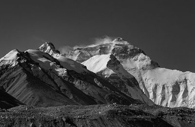 Everest grows by nearly a meter!