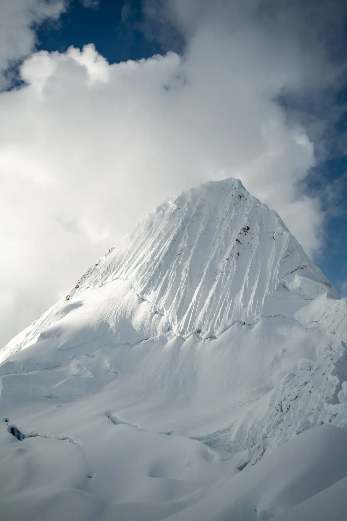 Alpamayo in the early morning