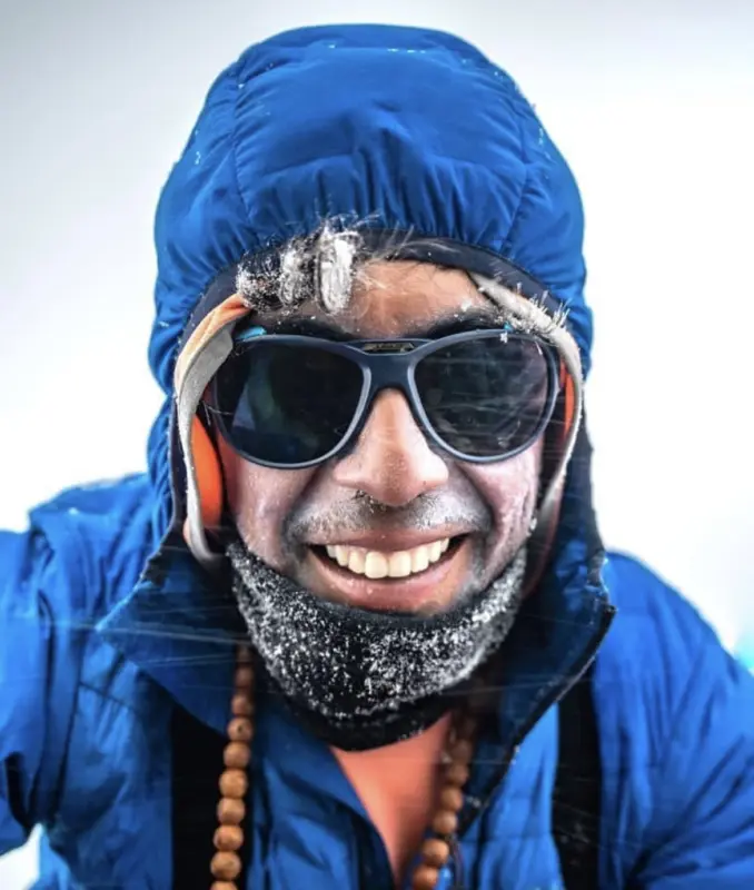 Inside the Mind of Topo Mena