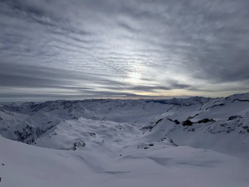 Why Guided Skiing in Switzerland Elevates Your Experience