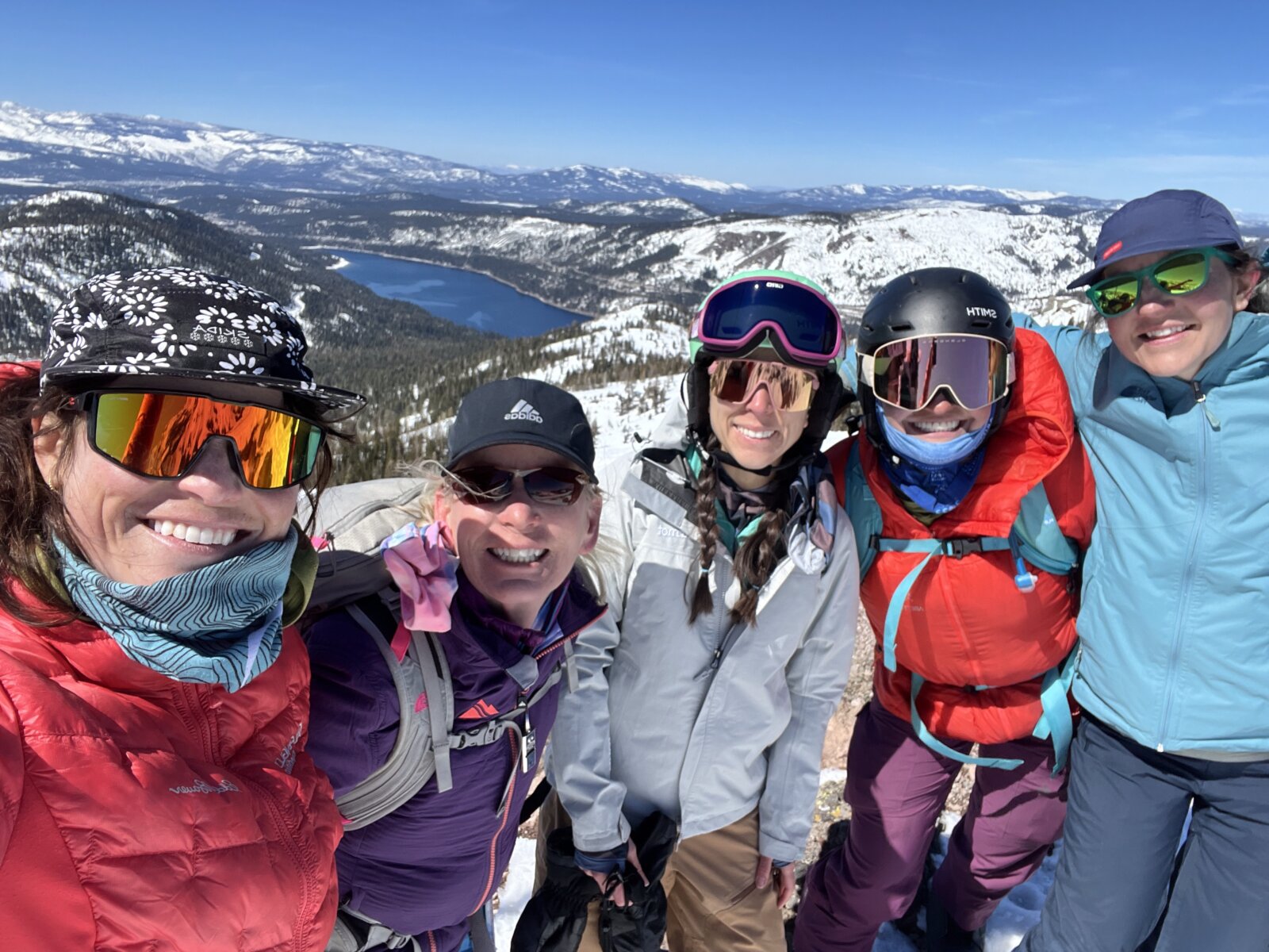 Backcounrty ski guide with backcountry skiers